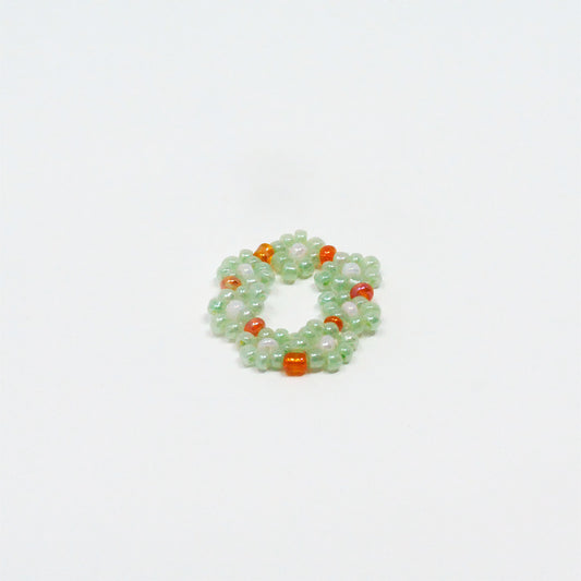 Thick Green Daisy Ring