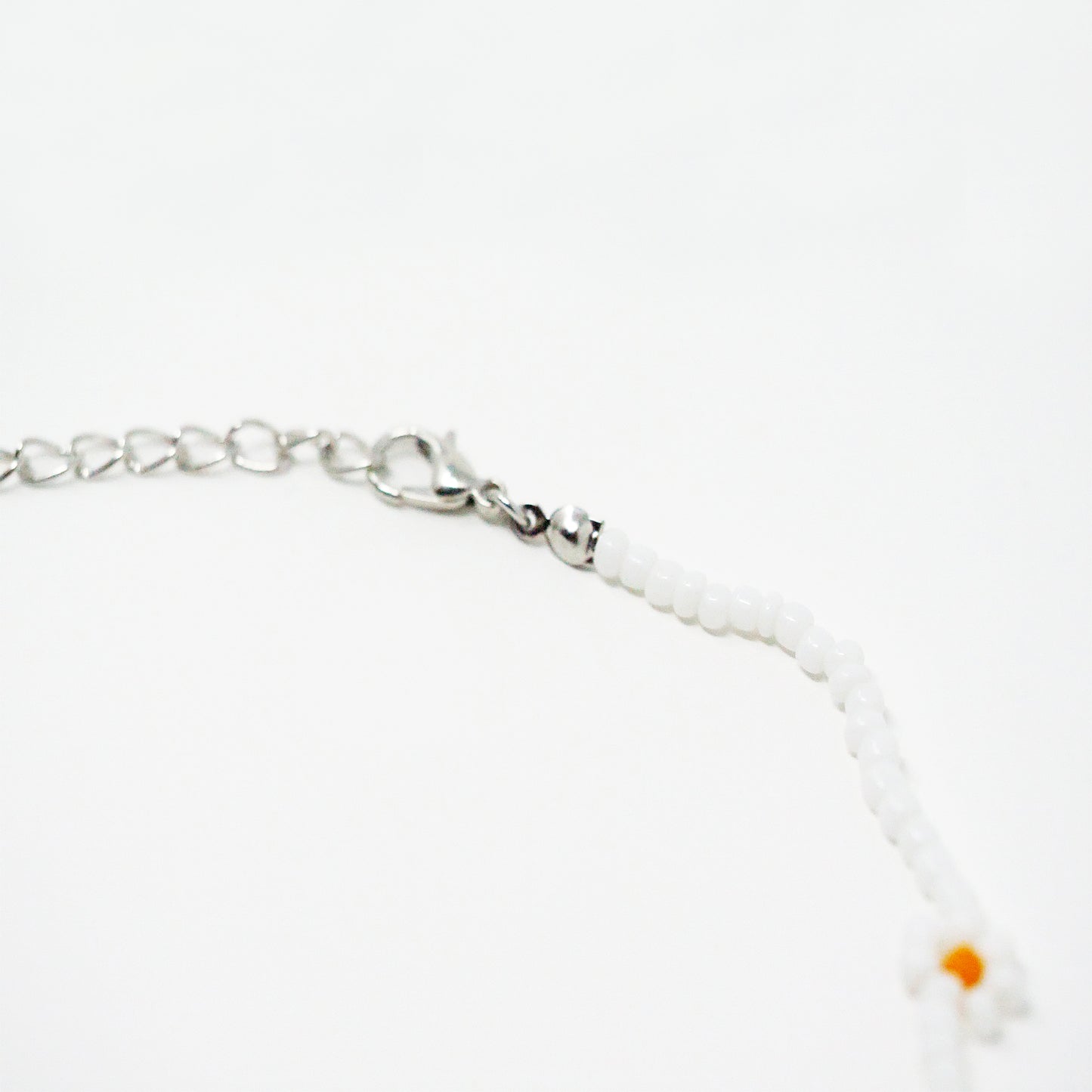 White n Orange Daisy Necklace