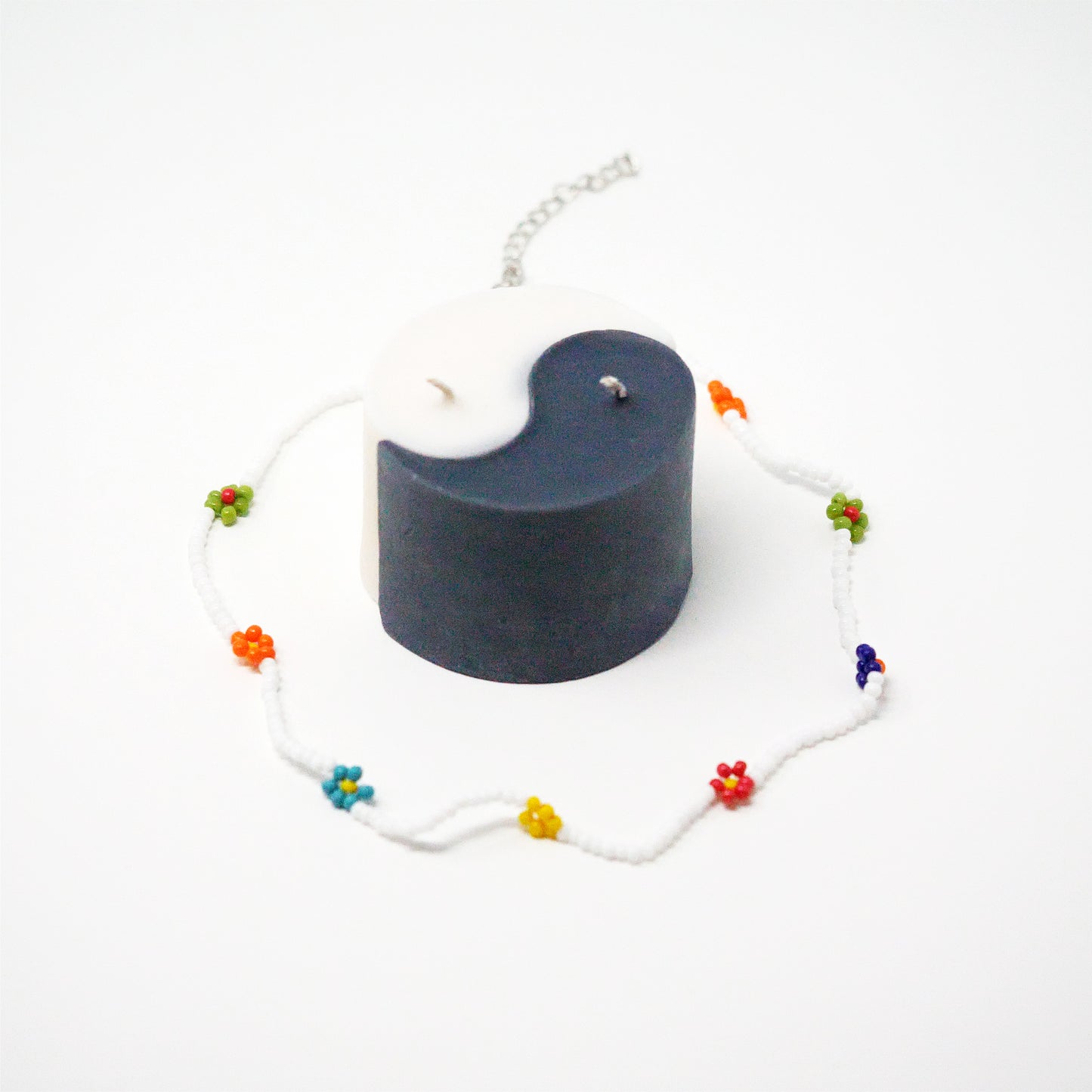 White Rainbow Daisy Choker