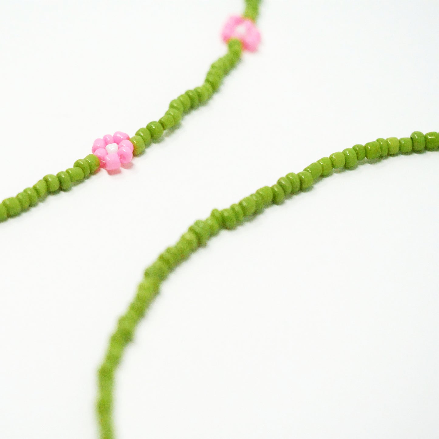 2 Piece Green Pink Daisy Choker Set